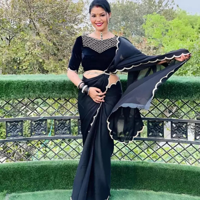 siddharth textiles Solid/Plain Bollywood Georgette Saree(Black)
