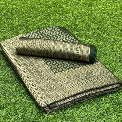 Yatra Self Design Banarasi Pure Silk Saree(Dark Green)