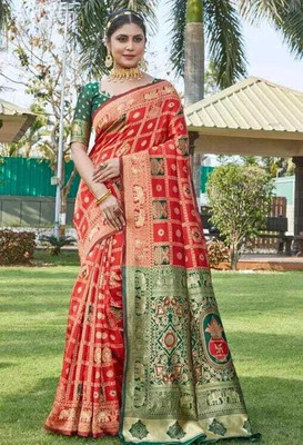 KAKADIYA CREATION Self Design Bollywood Chiffon Saree(Red)