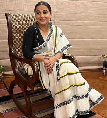 GHOSH TEXTILE Self Design Jamdani Pure Cotton Saree(White, Black)