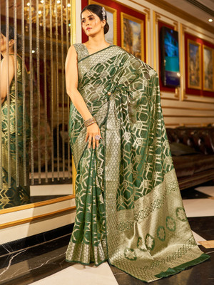 Divastri Woven Banarasi Organza Saree(Green)