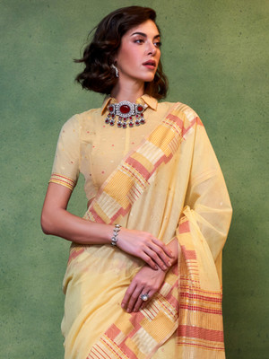 Sareemall Woven Banarasi Silk Blend Saree(Yellow)