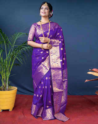 Divastri Woven, Embellished Banarasi Silk Blend, Jacquard Saree(Gold, Purple)