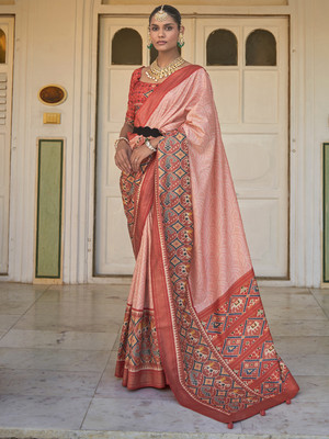 Tasrika Woven Patola Silk Blend Saree(Orange, Pink)