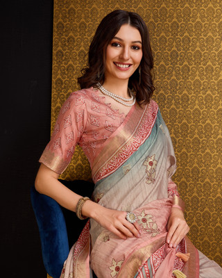 Divastri Digital Print Banarasi Silk Blend Saree(Orange)