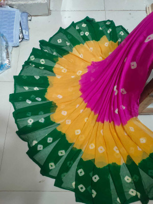 EMMANUEL TRADERS Printed, Hand Painted, Embellished Leheria Chiffon Saree(Multicolor)
