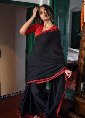 Sandhyatara Self Design Handloom Pure Cotton Saree(Black)