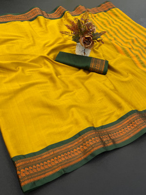 FashionZonee Embellished Banarasi Cotton Silk Saree(Green)