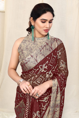 MIRCHI FASHION Printed, Blocked Printed Hand Batik Chiffon, Georgette Saree(Maroon, Beige)