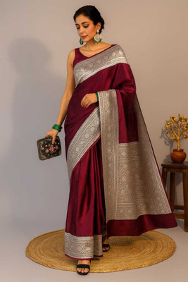 Sijileen Woven, Solid/Plain Banarasi Silk Blend Saree(Maroon)