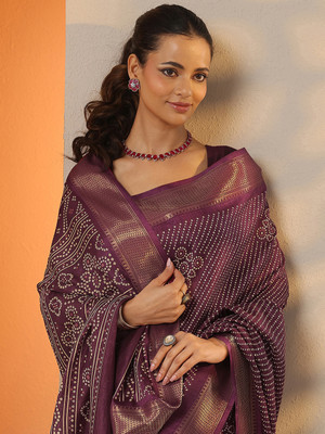 LIBAS Printed Bandhani Silk Blend Saree(Maroon)
