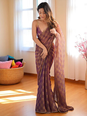 AMBUJAINTERNATIONAL Checkered Bollywood Organza, Chiffon Saree(Purple, Brown)
