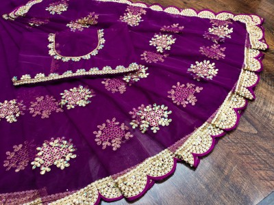 Radheradhey Embroidered, Floral Print Bollywood Net Saree(Purple)