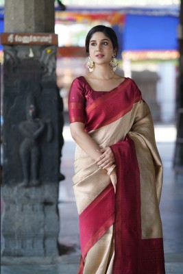shopzoo trend Embellished, Self Design, Striped Banarasi Cotton Silk, Jacquard Saree(Cream)