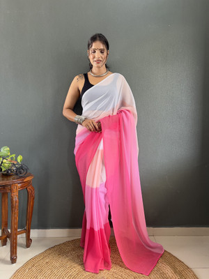 HouseOfCommon Solid/Plain Bollywood Georgette Saree(White, Pink)