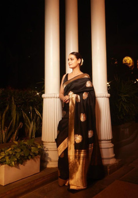 preyufashion Woven Banarasi Art Silk, Jacquard Saree(Black)