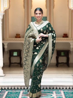 Aldwych Woven Banarasi Silk Blend Saree(Green)