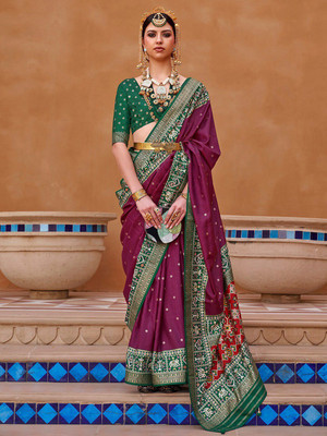 ANOUK Woven Patola Silk Blend Saree(Maroon)