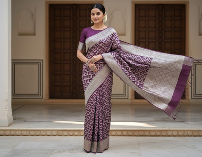 Adeez Creation Geometric Print Banarasi Jacquard, Art Silk Saree(Magenta)