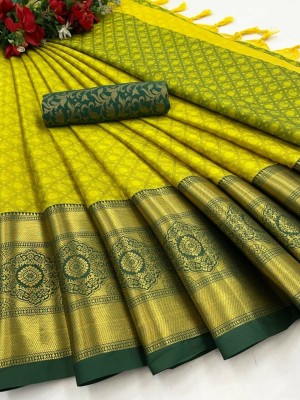 Dwini Paisley, Temple Border, Ombre, Striped, Woven, Floral Print, Checkered Pochampally Silk Blend, Cotton Silk Saree(Green)