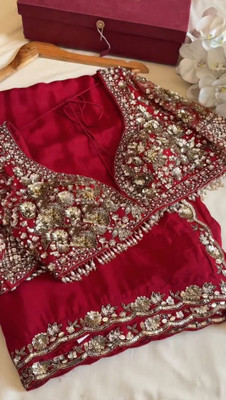Aika Embroidered Bollywood Silk Blend Saree(Maroon)