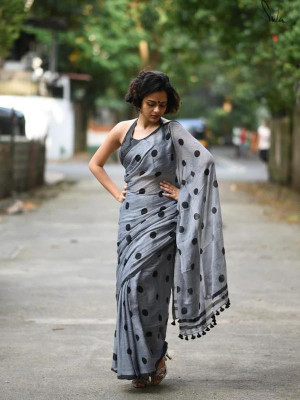 Shree Hari Printed Handloom Pure Cotton Saree(Grey)