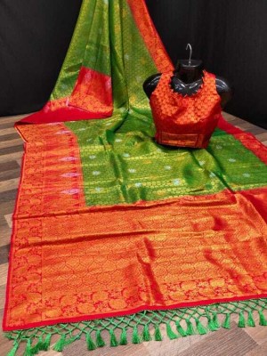 AAGIRI Woven Kanjivaram Jacquard Saree(Dark Green)