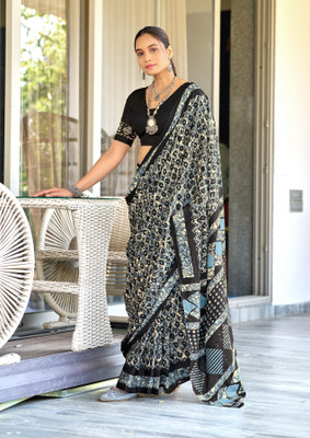 Divastri Blocked Printed Chanderi Cotton Blend Saree(Black)