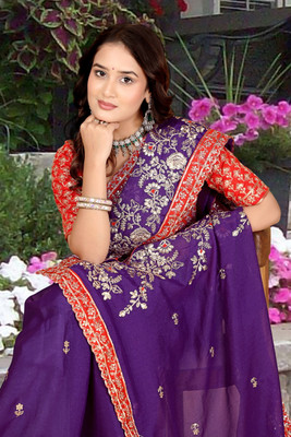 Aksh Fashion Embroidered Bollywood Georgette Saree(Purple)