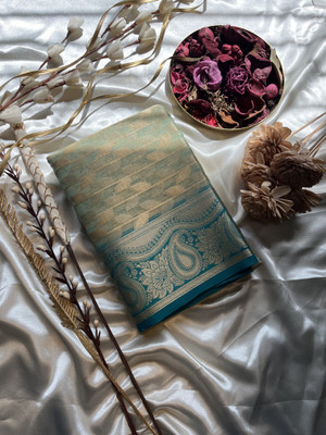 PENNINSWAG Self Design, Paisley, Floral Print, Woven Banarasi Tissue Saree(Light Blue)