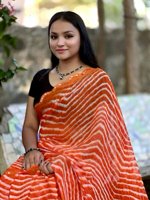 TEN R Striped, Self Design Daily Wear Georgette Saree(Multicolor)