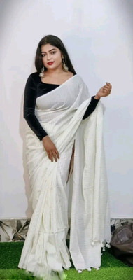 FASHIONSHAREE Self Design Saree with Attached Blouse Cotton Blend Saree(White)