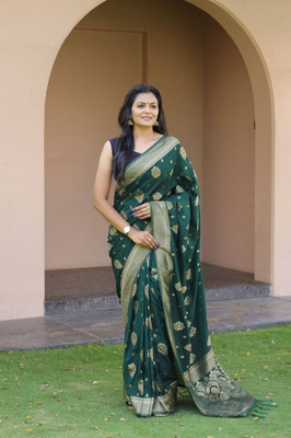 FAB WOVEN Woven Banarasi Silk Blend Saree(Green)
