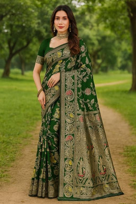 Samai Woven Kanjivaram Silk Blend Saree(Dark Green)