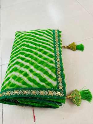 TEN R Printed, Embroidered Bandhani Georgette Saree(Green)