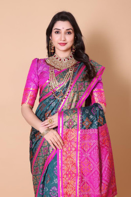 LAVYANSH CREATION Self Design, Printed Patola Silk Blend, Jacquard Saree(Blue)