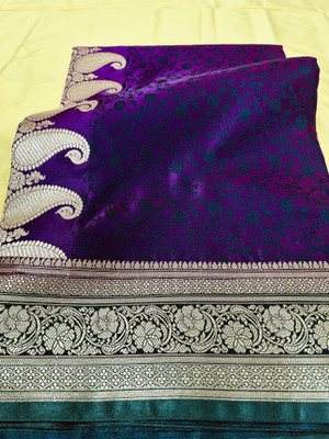 HouseOfCommon Woven Banarasi Jacquard Saree(Purple, Green)