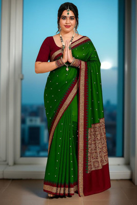 Afronza Striped, Embellished Sambalpuri Silk Blend, Pure Silk Saree(Green, Red)