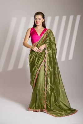 shiv textiles Embellished Bollywood Net Saree(Green)