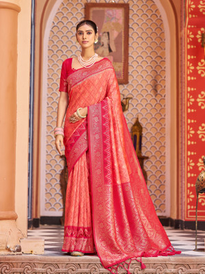 SWORNOF Geometric Print Patola Silk Blend Saree(Pink)