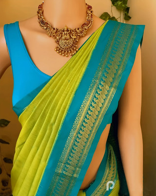 Bloviate Printed Banarasi Silk Blend Saree(Blue, Green)