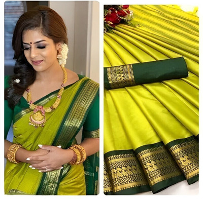 Shruti Bandhani Woven Paithani Cotton Silk Saree(Green, Light Green)