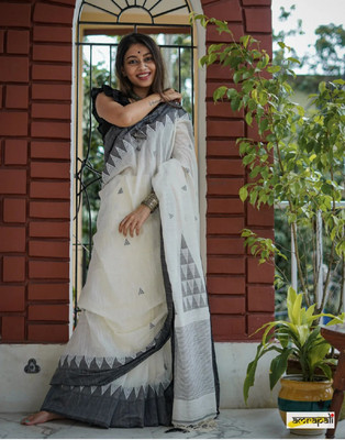 Julee Woven Chanderi Chanderi Saree(White, Black)