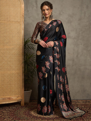 Sareemall Printed Hand Batik Crepe Saree(Black)