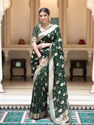 ZILVIRA Woven Kanjivaram Jacquard, Pure Silk Saree(Green)