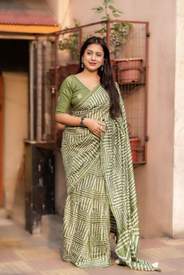 2SD gratitude Printed Bollywood Cotton Linen Saree(Dark Green)