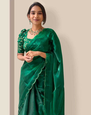 KHIMAJMAAFASHION Solid/Plain, Dyed, Applique Bollywood Organza Saree(Green)