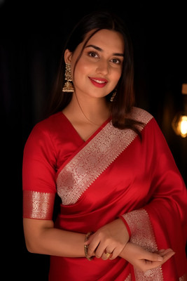 Sijileen Woven, Solid/Plain Banarasi Satin Saree(Red)