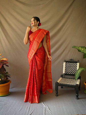 SGF11 Self Design Handloom Silk Blend Saree(Red)