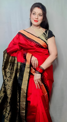 ETHNIC SAREES Bharat Temple Border, Solid/Plain Sambalpuri Silk Blend Saree(Red)